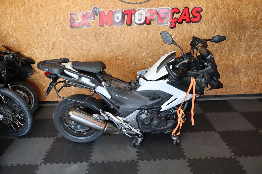 Honda NC750X ano 2015 para peças