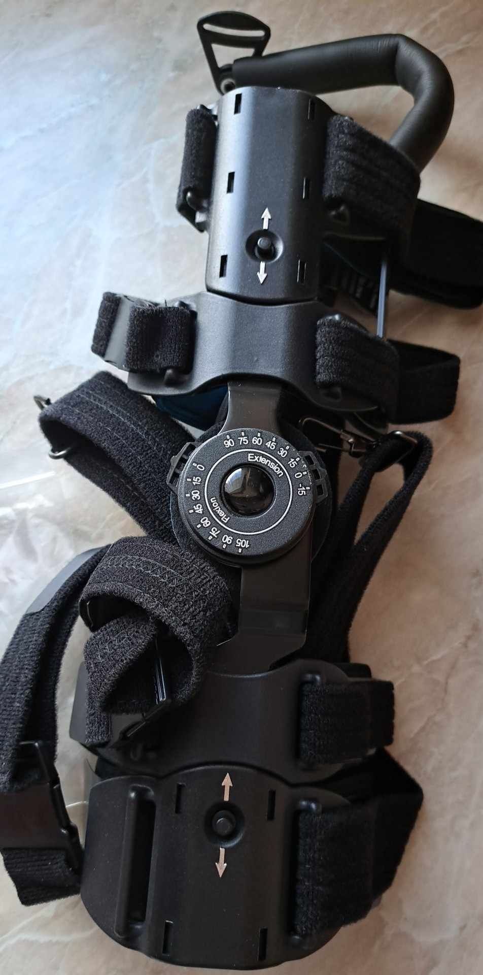 Zegarowa orteza łokcia "T-Max Elbow"