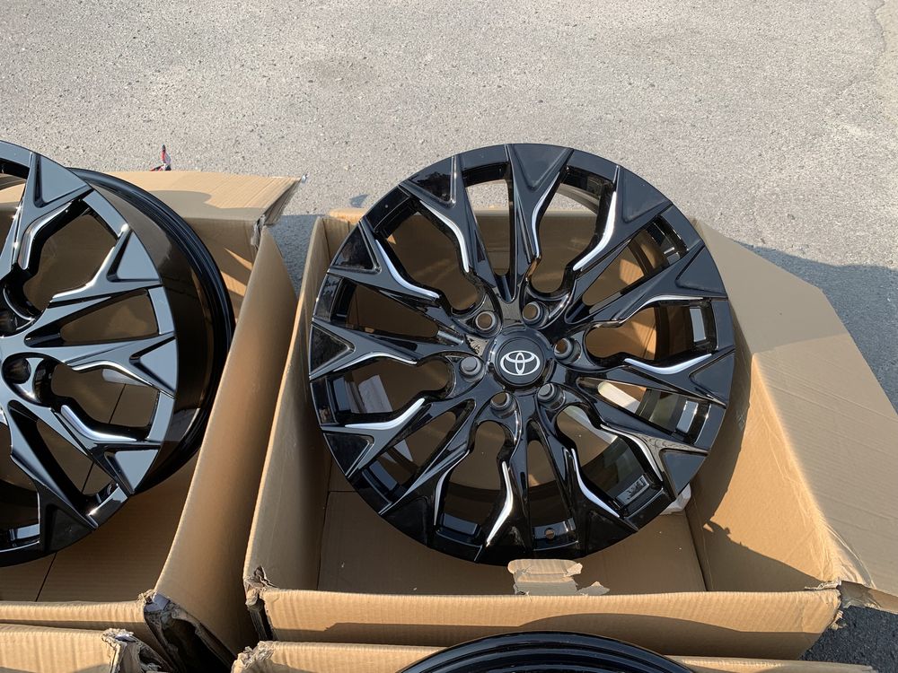 99 НОВЫЕ Кованные диски Phantom Carbon Toyota Lexus  6/139.7 R22 et50