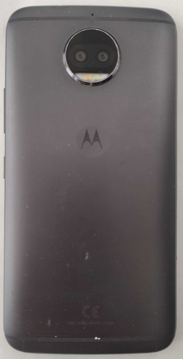 Moto G5s Plus 4/32GB робочий, екран 5.5"цілий, легкий, корпус алюміній