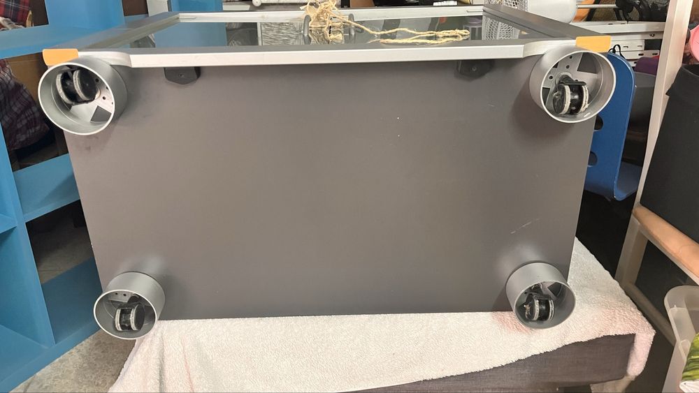 Movel tv  ideal para sala ou outra divisao