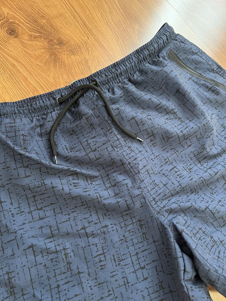 Шорти чоловічі L-XL