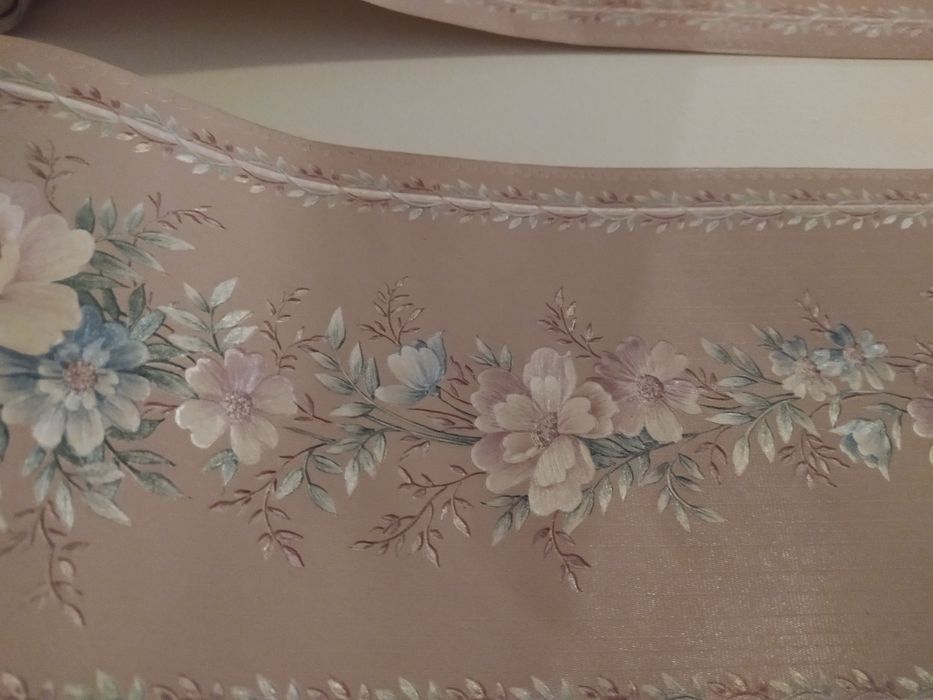 rolos de papel parede e barras embalagem original (flor de lis)