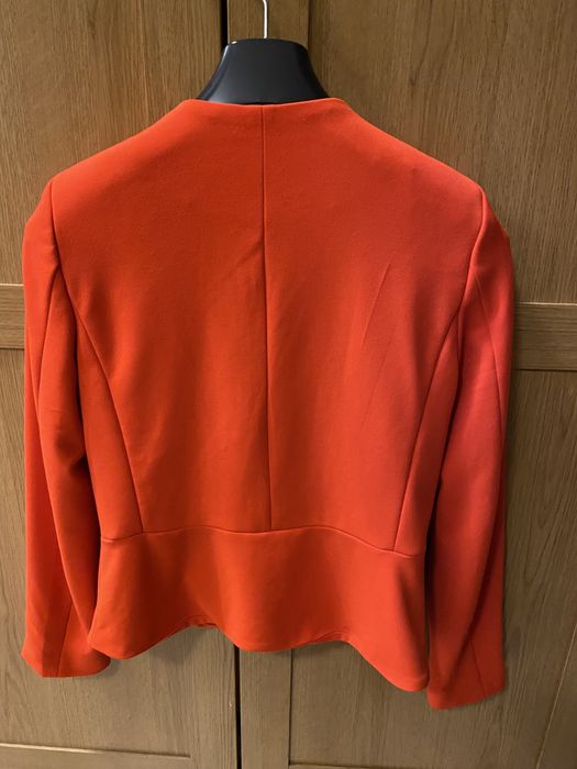 Czerwona marynarka na lato