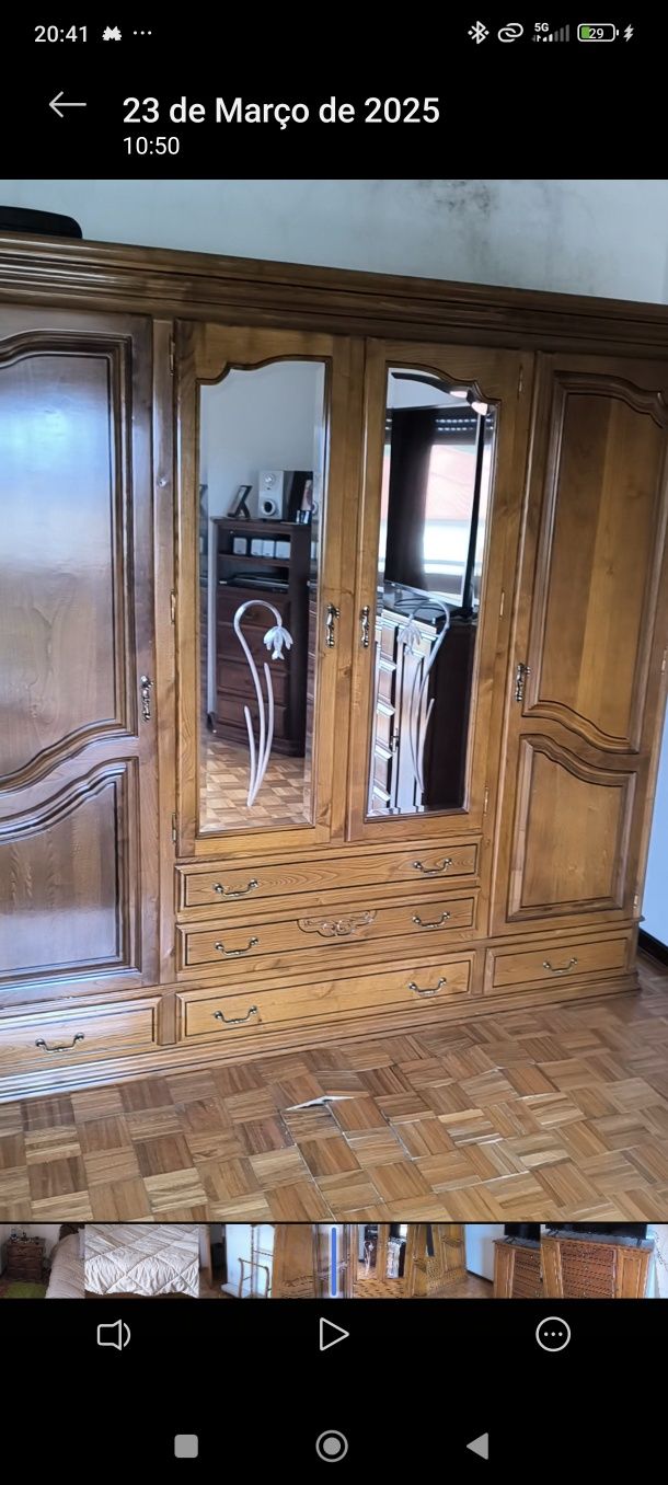 1 Quarto Completo madeira maciça como novo