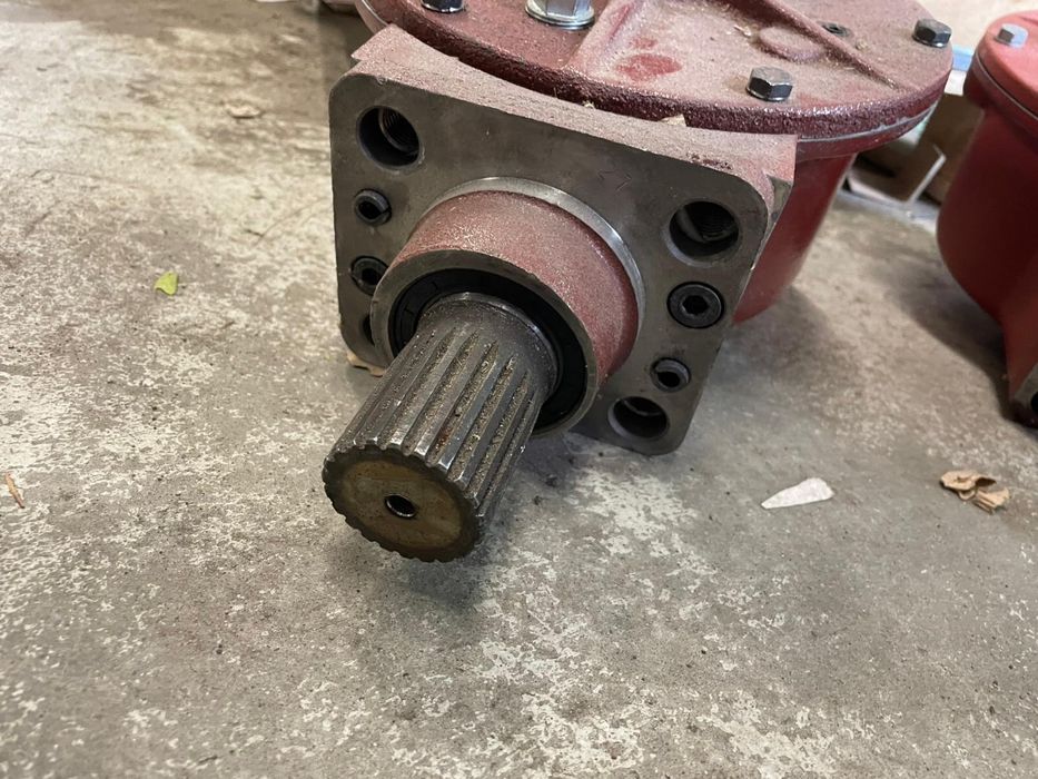 Przekładnia napędu kosy Claas Lexion Mega Dominator