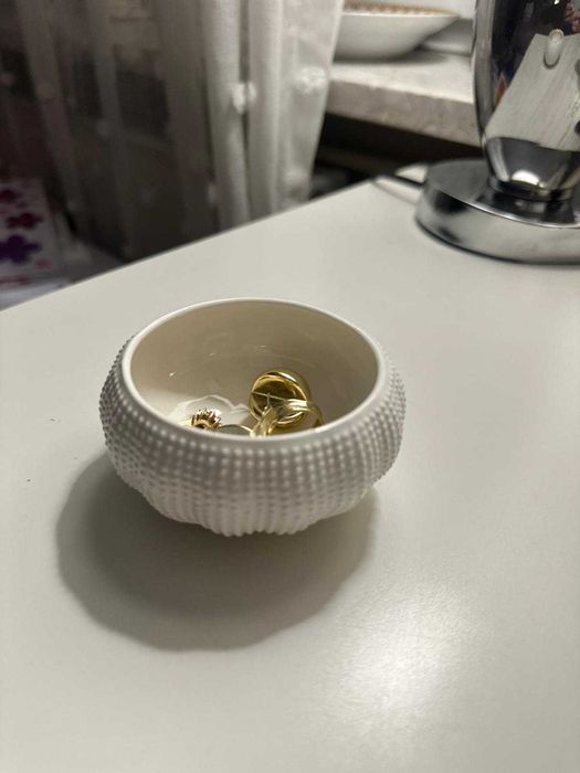 Pudełko na biżuterię ozdoba