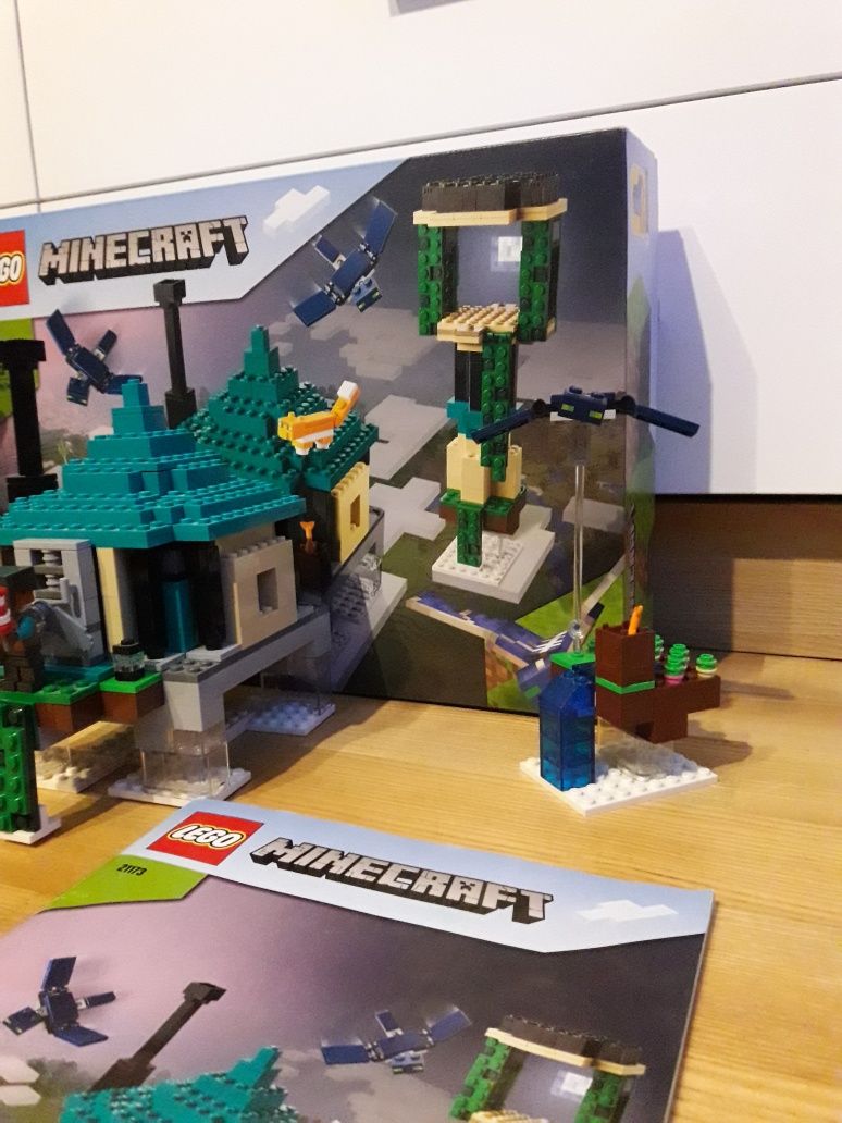 Lego Minecraft 21173 Podniebna wieża.