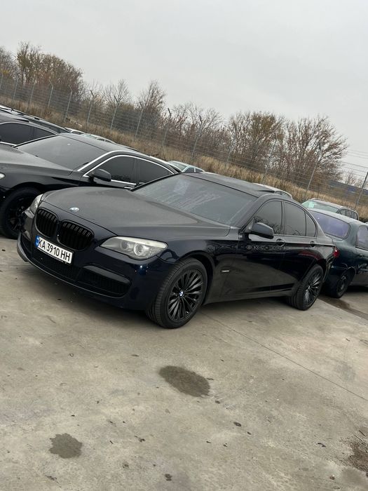 BMW 740i M-Пакет