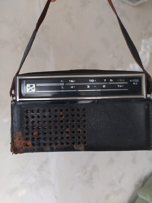 фонарик,часы зажигалки вещи из прошлого