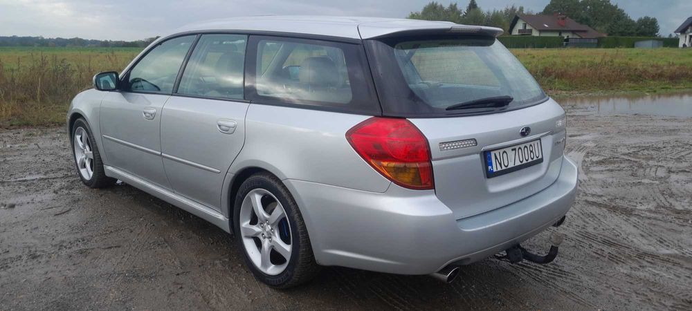 Subaru Legacy 3.0 h6 AWD