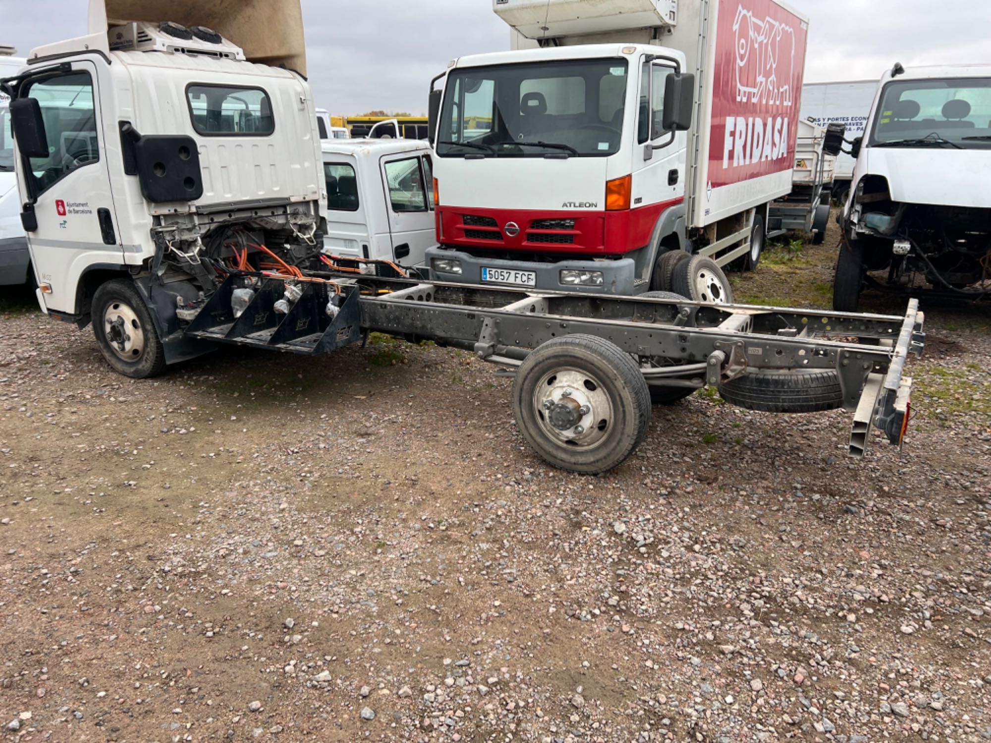 Tylny most części ISUZU M55 NQR NPR NPS 2018 rok