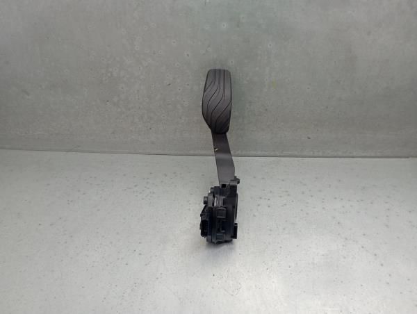 Pedal do acelerador RENAULT Kadjar (HA_, HL_)