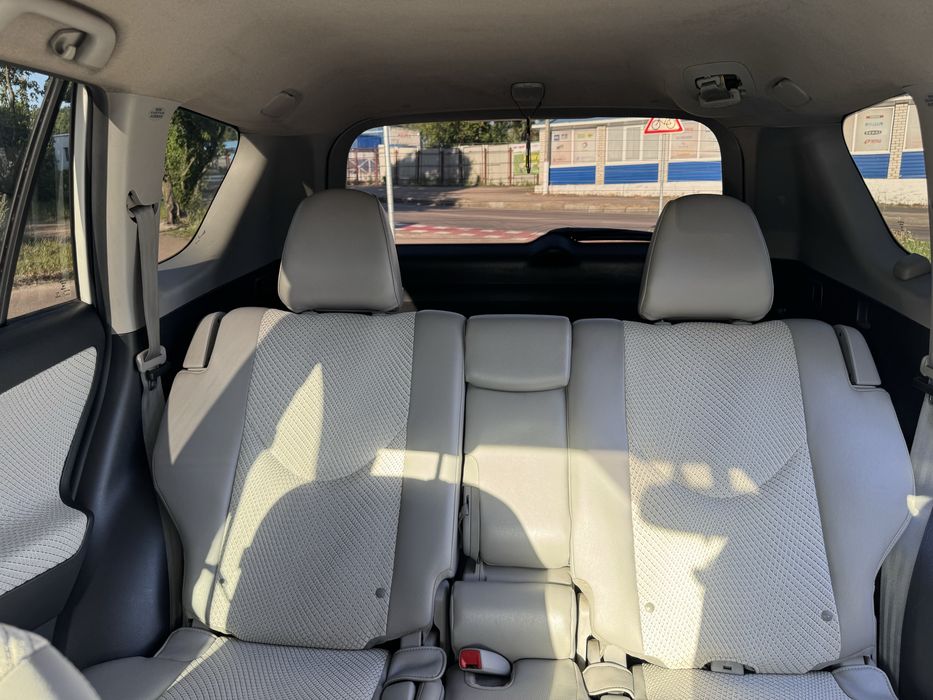 Toyota rav4, electric 42kw запас ходу 150-170км