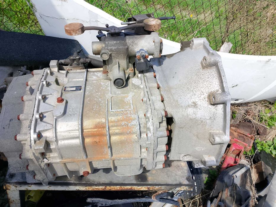 Skrzynia biegów Iveco Eurocargo 180E25 manualna 2895b9 2008rok.