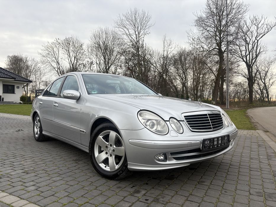 Mercedes w211 e240 avangarde