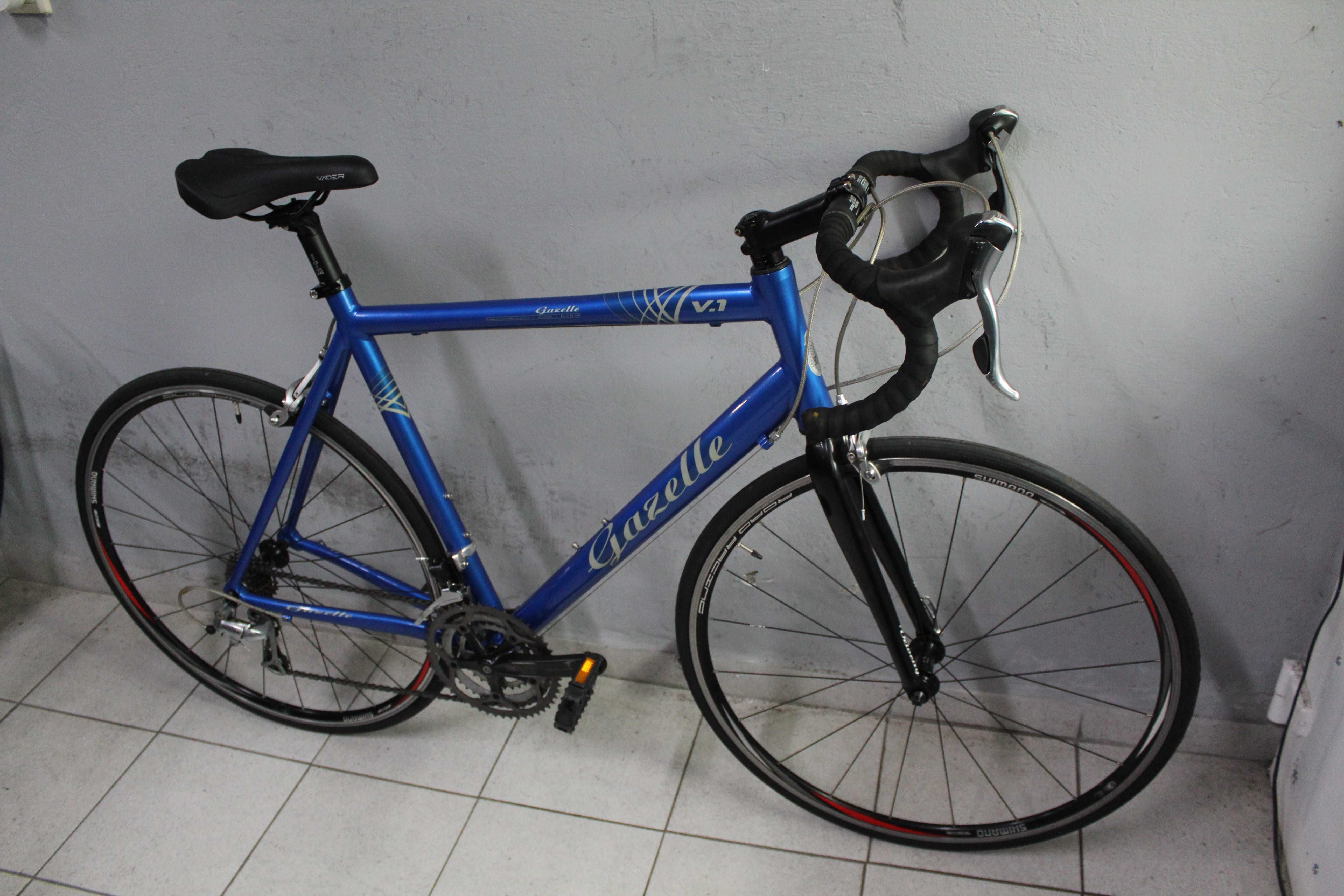 Rower szosowy GAZELLE V1, Roz. 57 cm, Koła 28",Shimano Tiagra, Alu