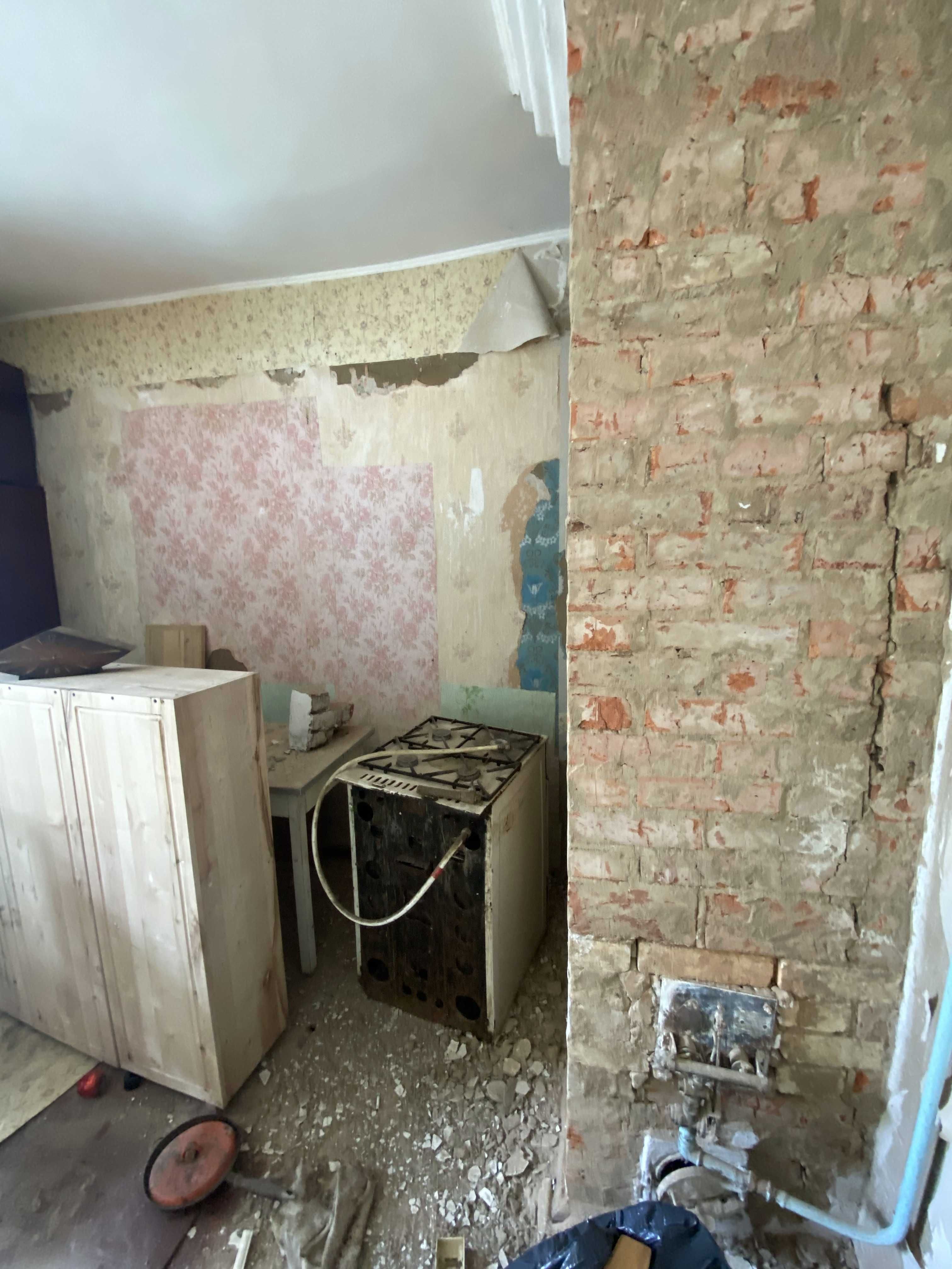RLT K01 Продам частину будинку (на етапі ремонту), район 5 кутів