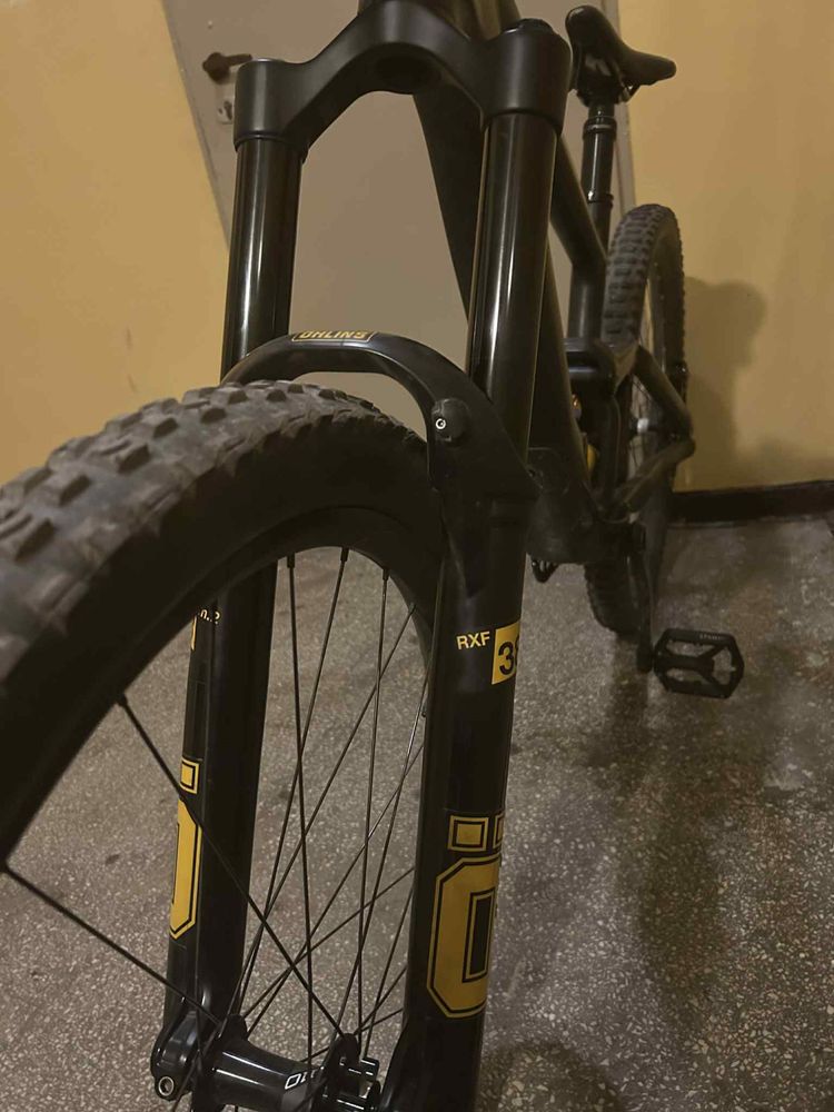 Ohlins rxf 38 m.2 uszkodzony