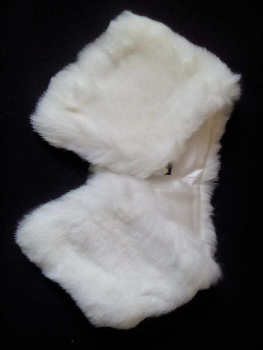 Комір накидка з хутра