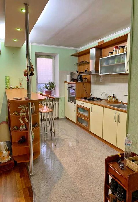 seg-01 Продам 3-х комн. кв. на Михайловской с ремонтом!