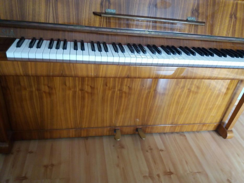 Pianino Calisia M-105