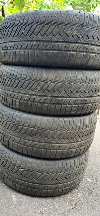 Резіна зимова автомобільна