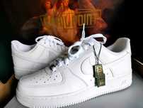 Białe buty Nike air force 1 '07