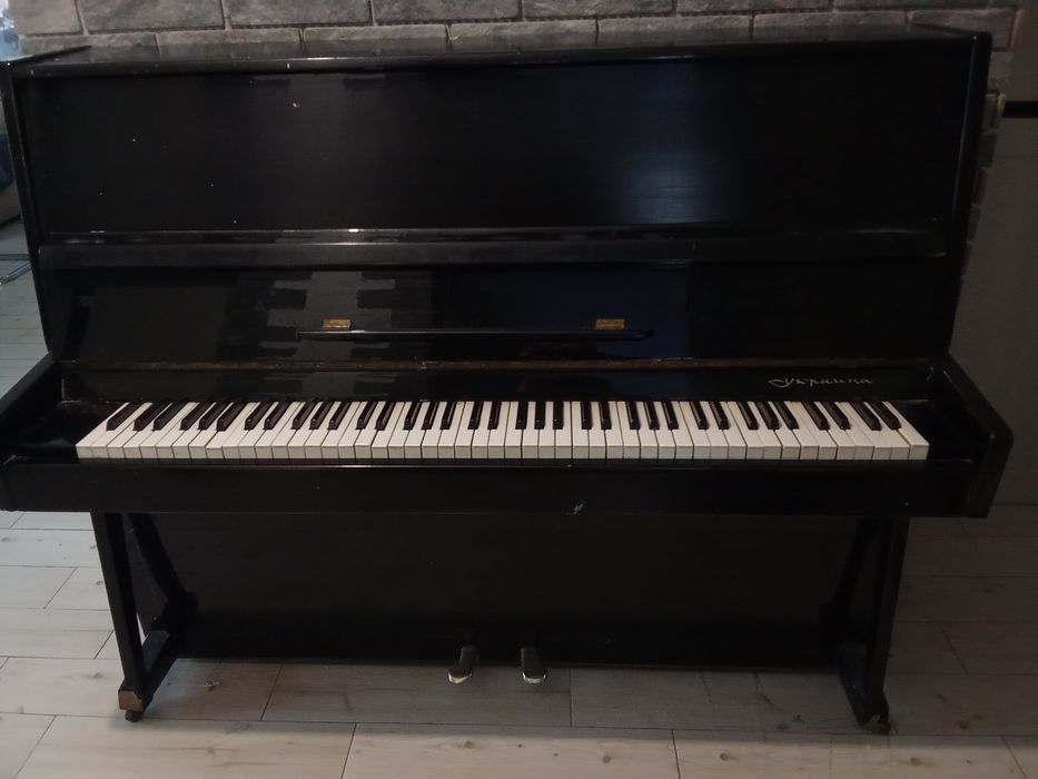 Продаю піаніно. Розстроєне. Не використовувалось 2місяці.