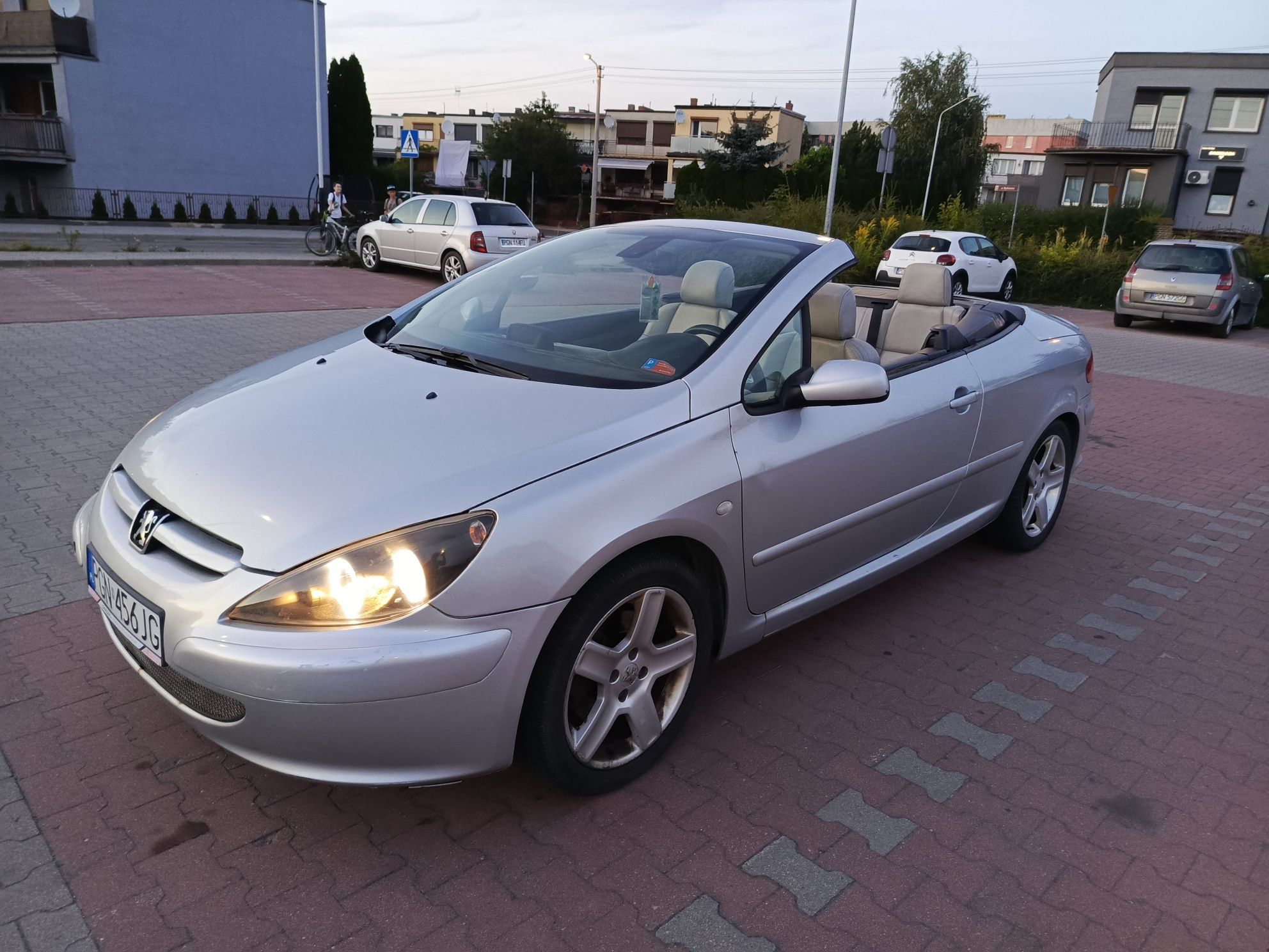 Peugeot 307 CC  2.0 B+ Gaz 2004r