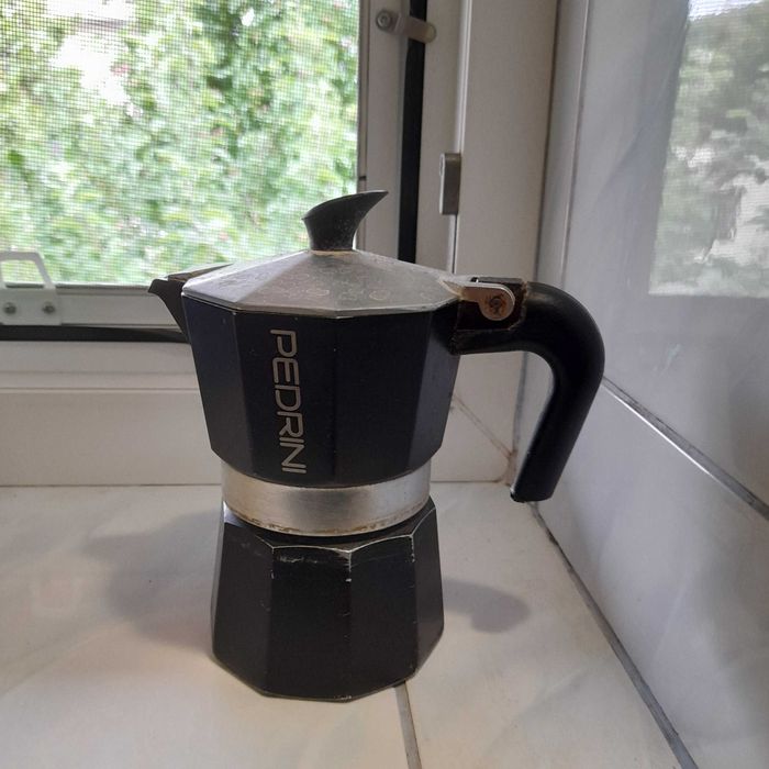 Кофеварка/кавоварка гейзерна PEDRINI (оригінал) куплена в Їталії/обмін