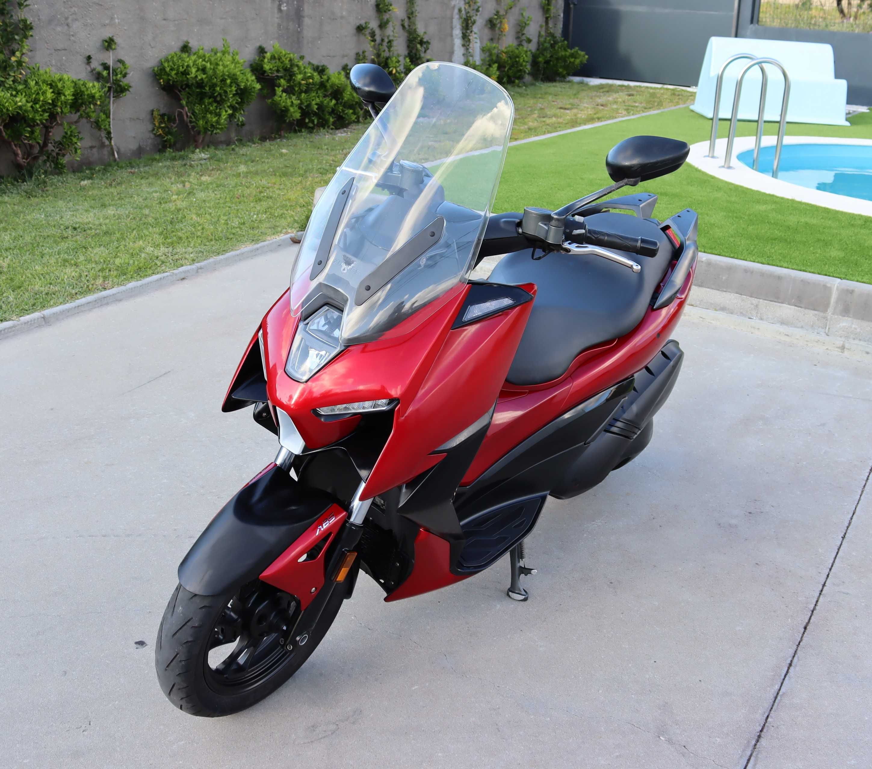 Scooter Zontes 310M (23)