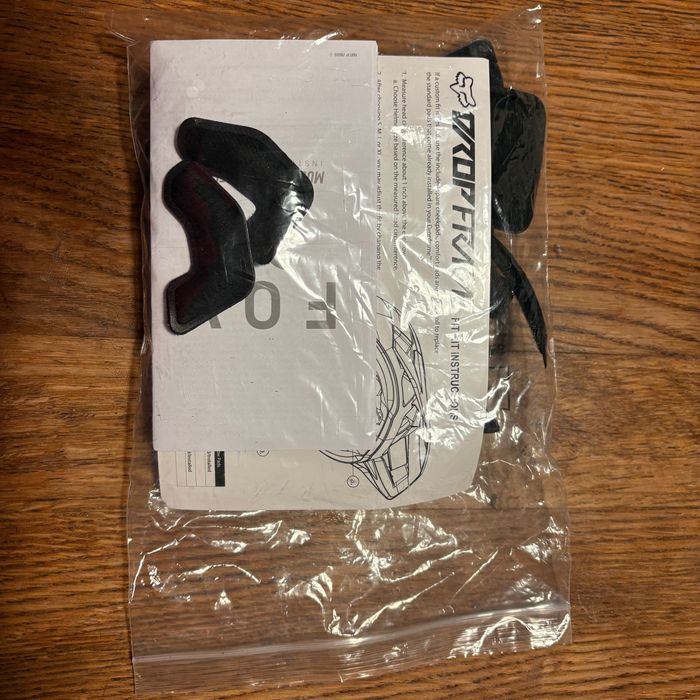 Kask FOX DROPFRAME rozmiar 58-60