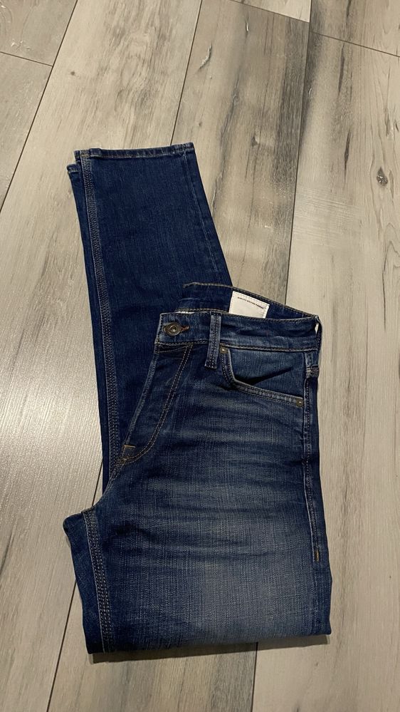Spodnie Jack&Jones 28/30 Tapered-Mike męskie jeansy granatowe