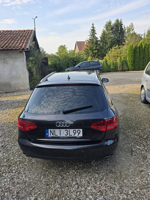 Audi A4 B8 2010r