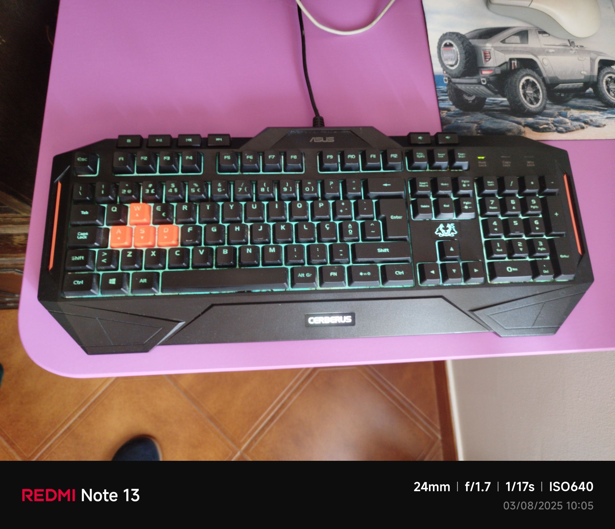 Teclado Gamer - ASUS