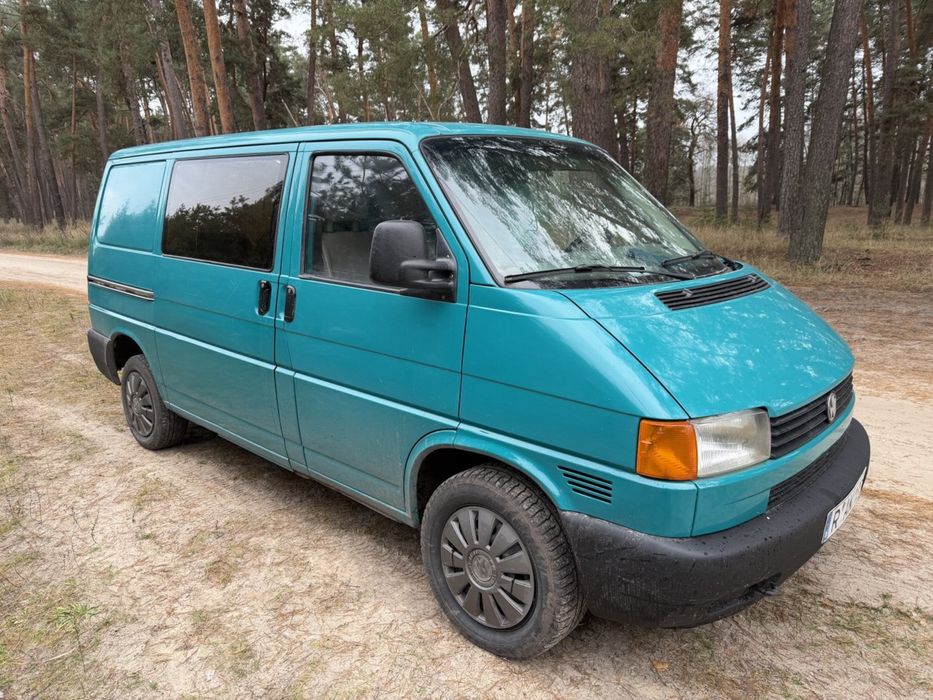 Продам Volkswagen Transporter T4