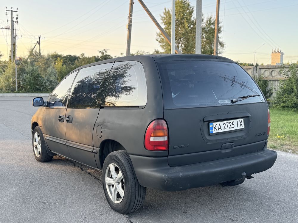 Dodge ram van 2000р