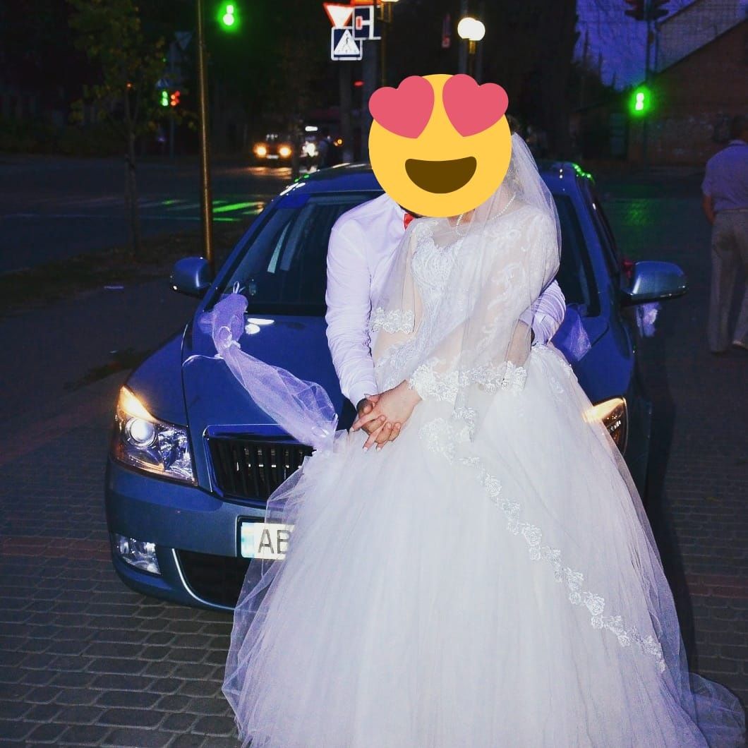 Сукня весільна красуні