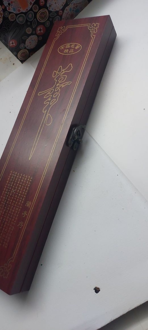 Vender pinceis chineses novos