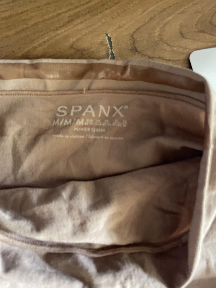 Bielizna modelująca Spanx
