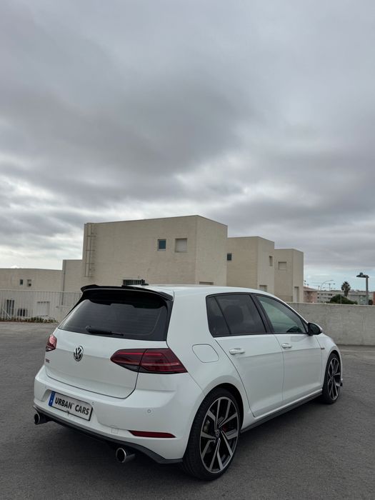 Volkswagen Golf 7.5 GTI Performance