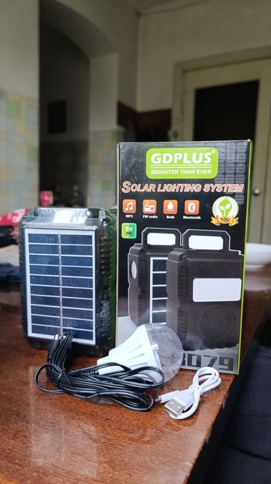 Портативна сонячна система GD Plus Ліхтар Повербанк Bluetooth Радіо