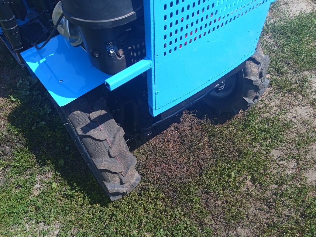Продам мінітрактор