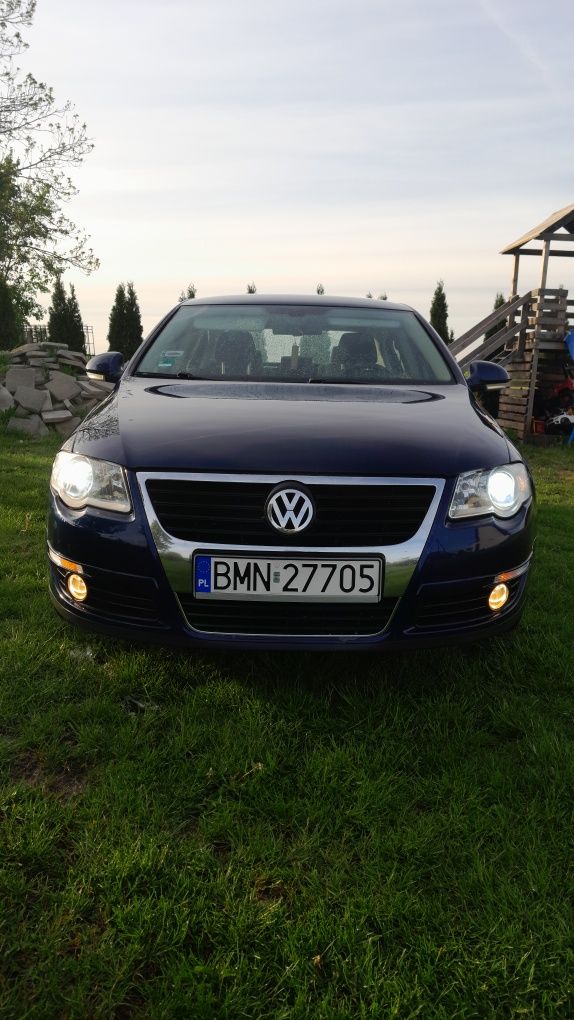 Sprzedam VW Passat b6 2,0tdi 140km Sportline