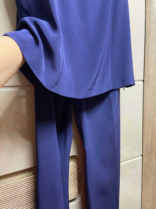 Брючный костюм нарядный Договорная