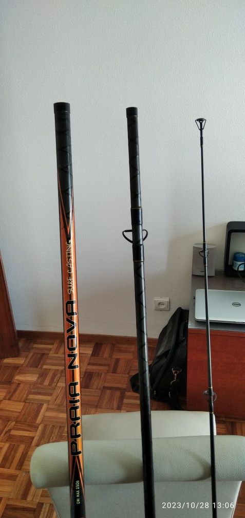 Carreto daiwa emblem spod e cana praia nova surf 450