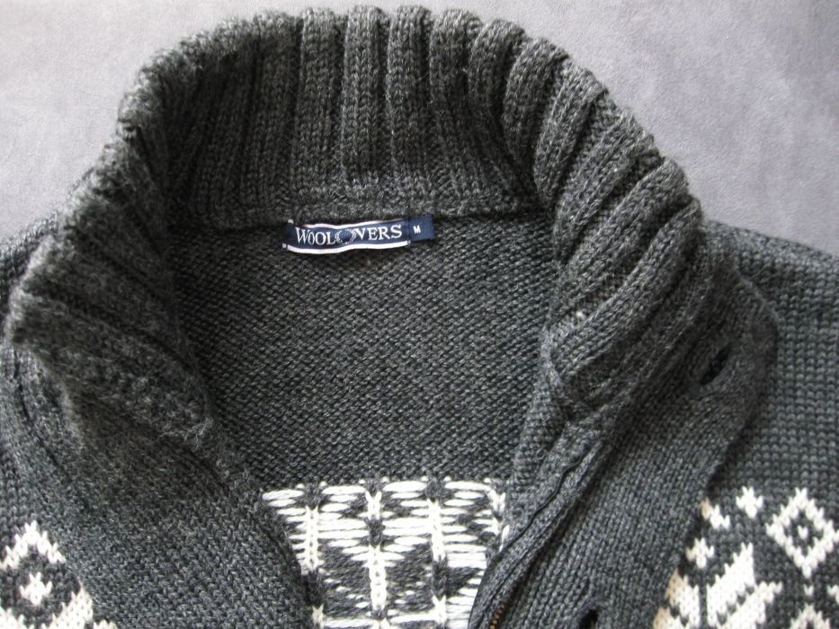 Wool Overs wełniany ciepły sweter nowy, 100% wełna.