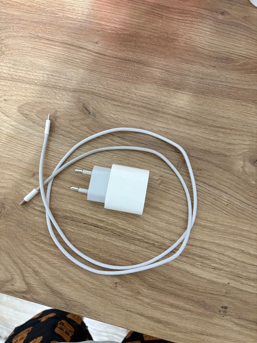 Зарядка iphone  type-C apple