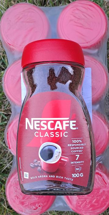 Nescafé Classic 6 x 100 g: Twoja Codzienna Dawka Niezawodnej Mocy